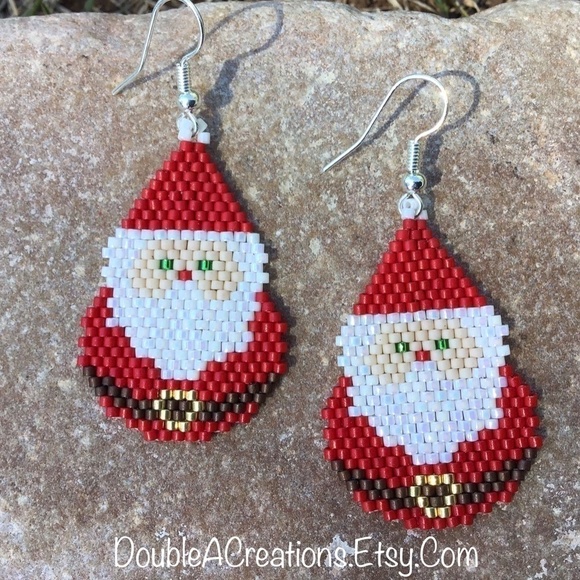 Santa Clause Beaded Earrings, New, Handmade by Me - Picture 4 of 7